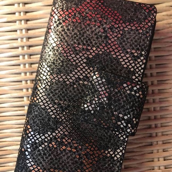 Brand new Fossil leather wallet - Picture 2 of 4